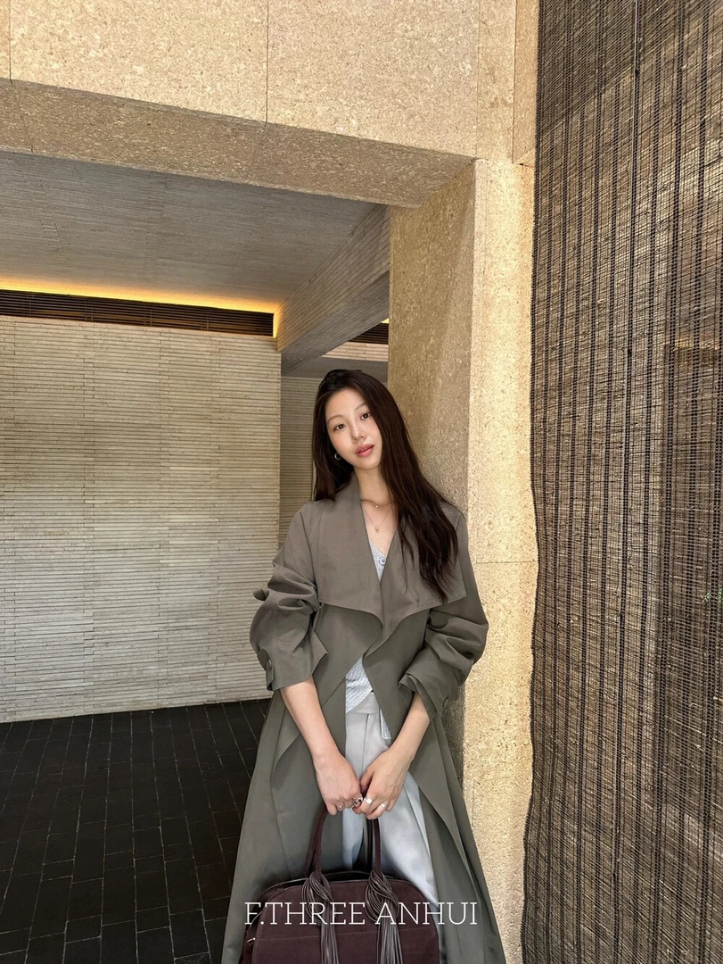 2025新款秋季爆款大翻领洋气知性风衣服外套女
