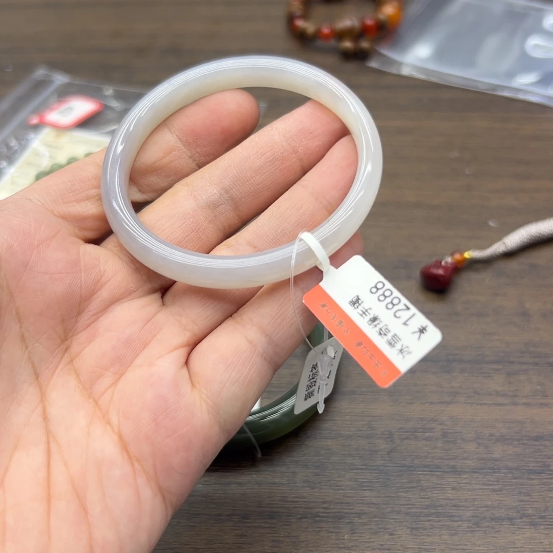 未镶嵌手镯和田玉55圈围967