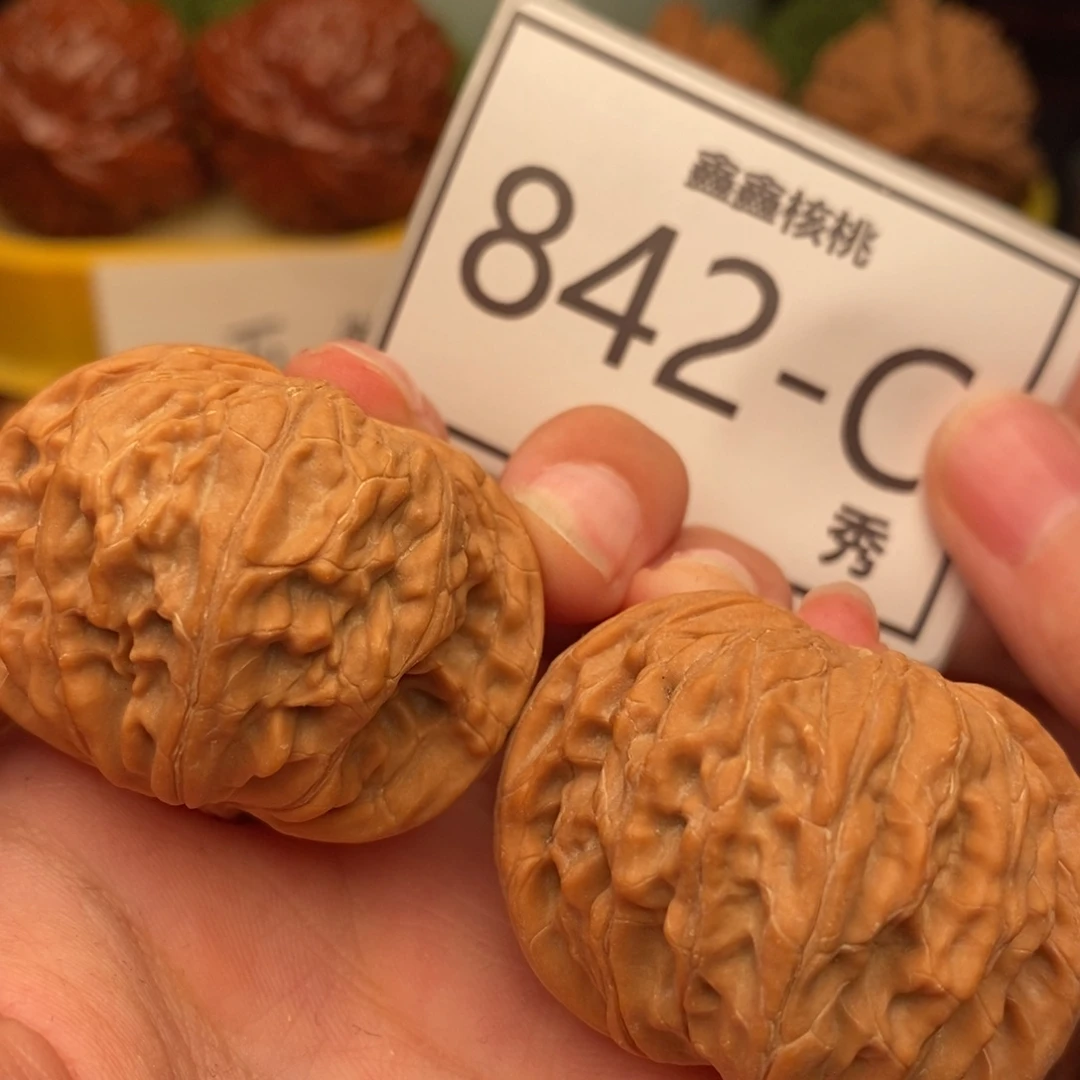 文玩核桃把件正磨41……