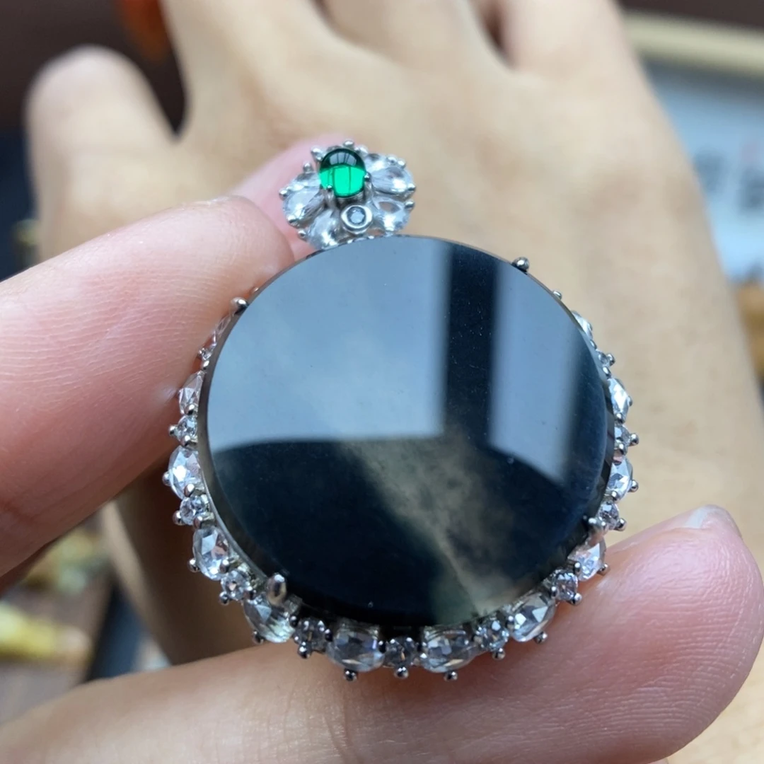 【闪购商品】颈饰银S925镶嵌翡翠19