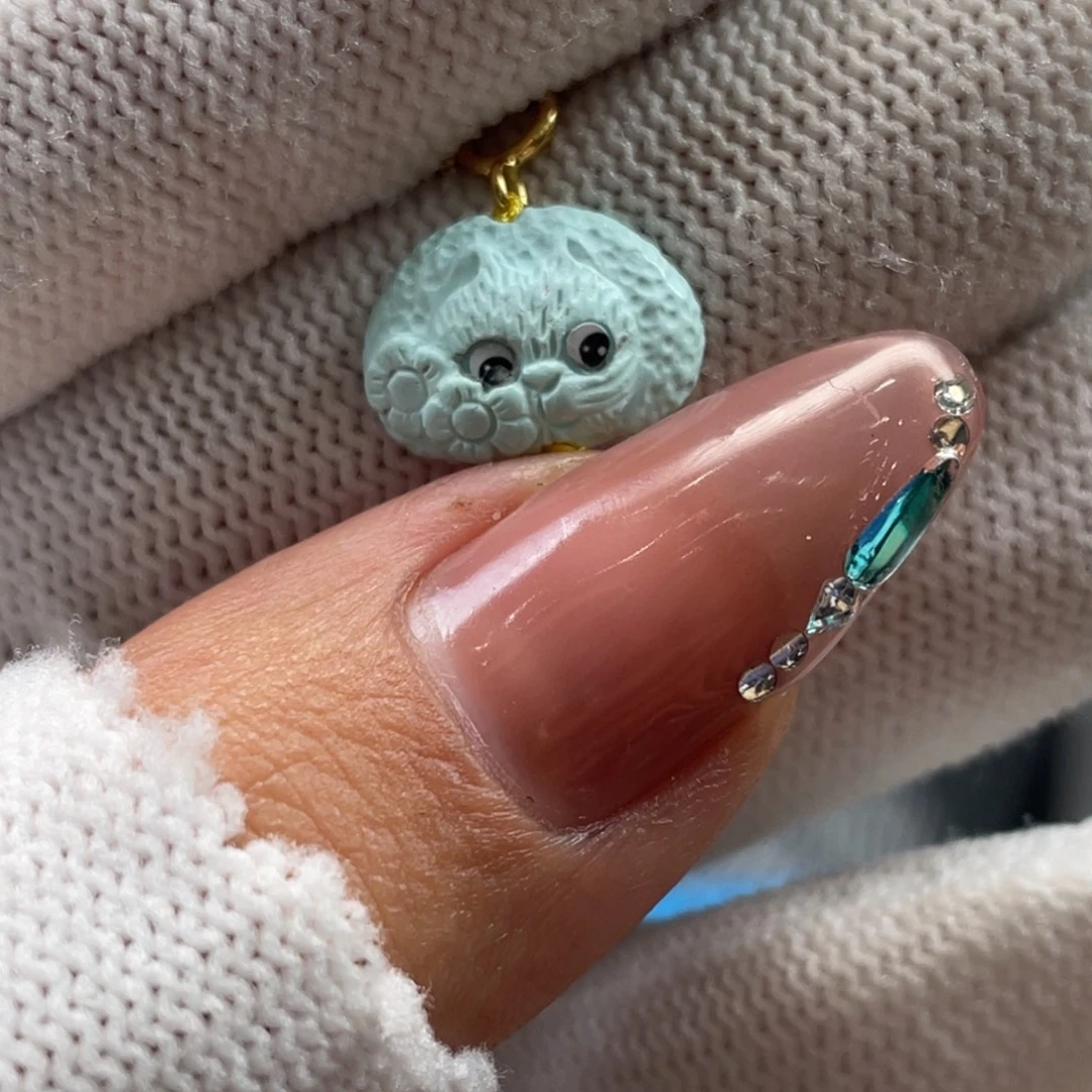 绿松石未镶嵌挂件