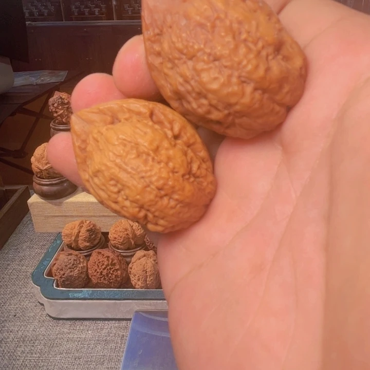 文玩核桃/云南鸡心33尺