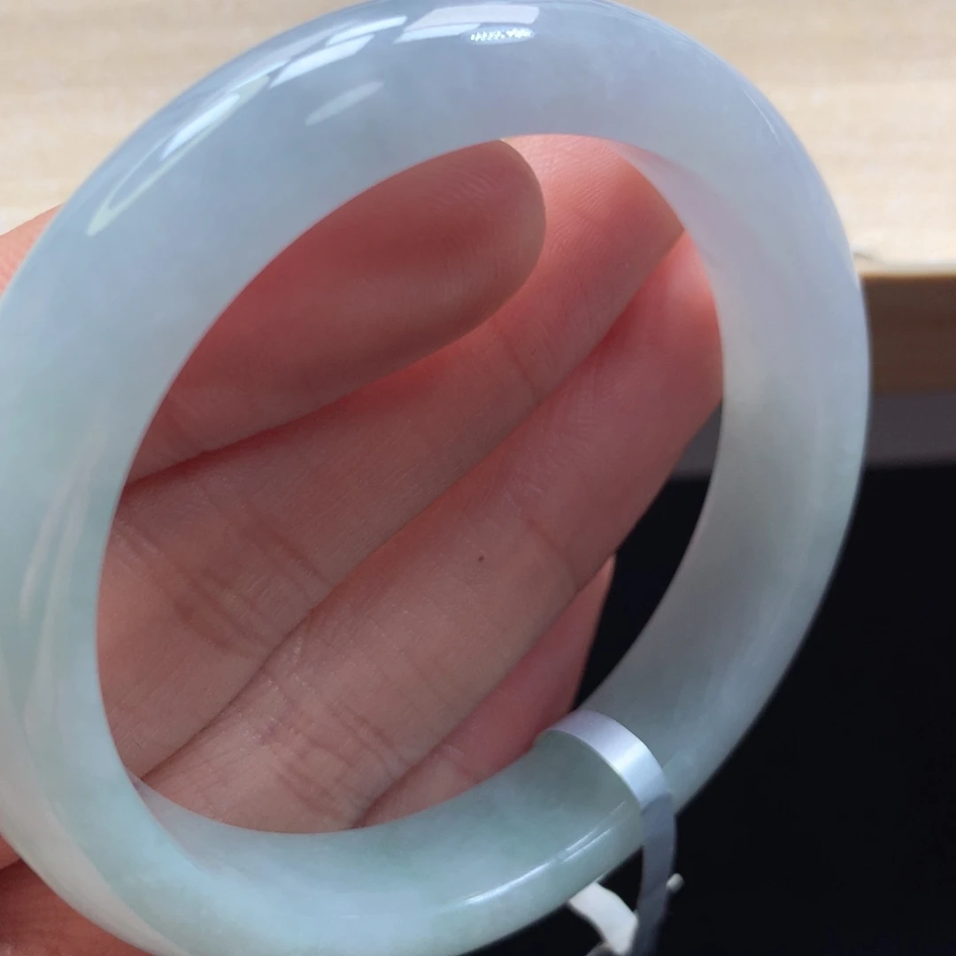 未镶嵌手镯翡翠手镯