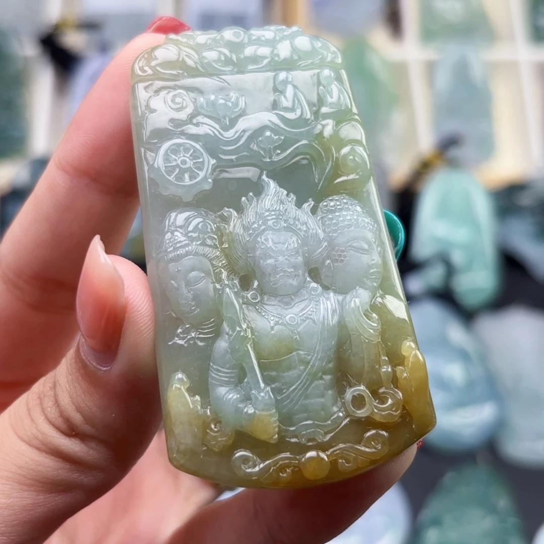 颈饰未镶嵌翡翠不动