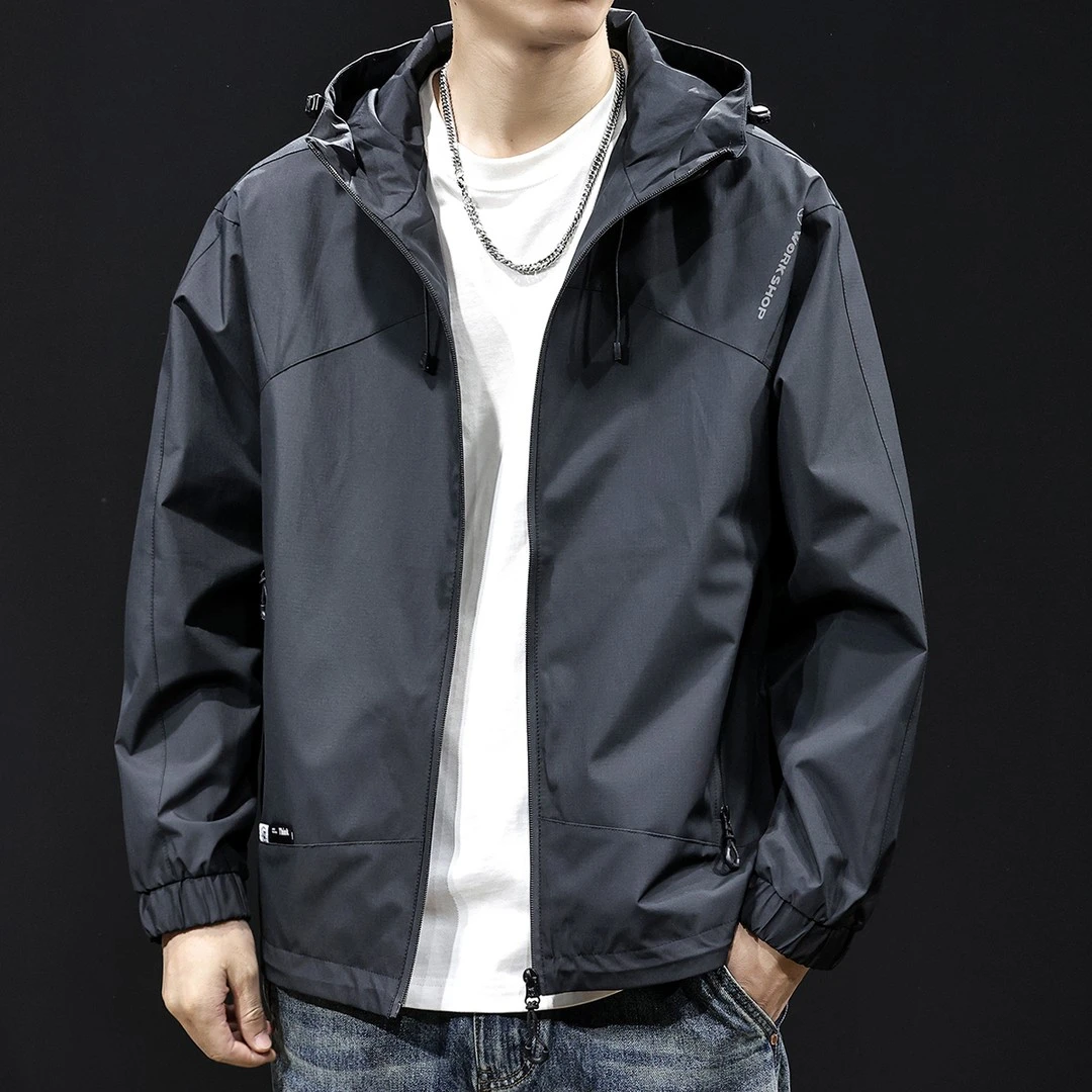 冲锋衣男外套连帽2025新款春秋潮牌男装大码男士户外山系薄款夹克
