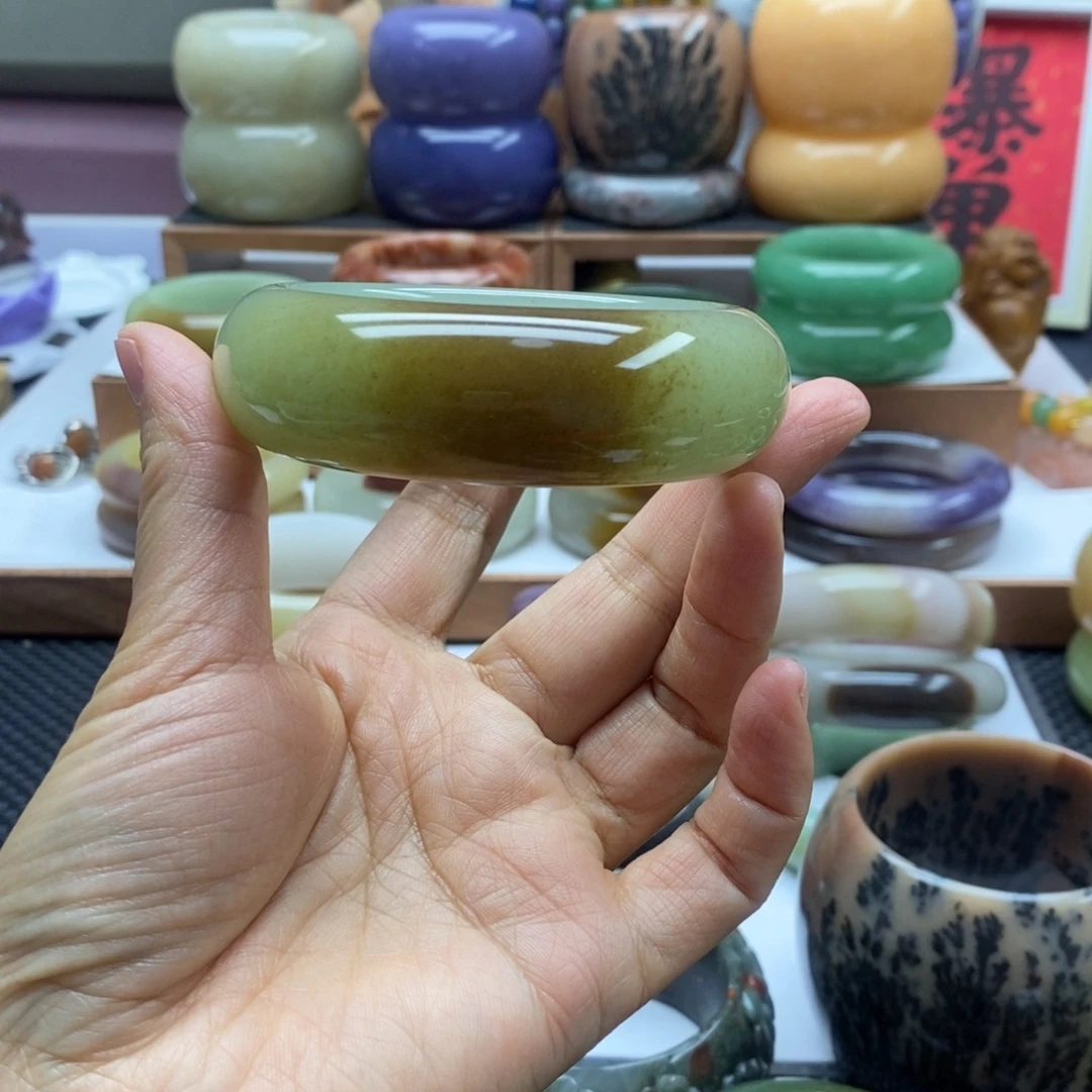 夢***影石英岩玉未镶嵌手镯