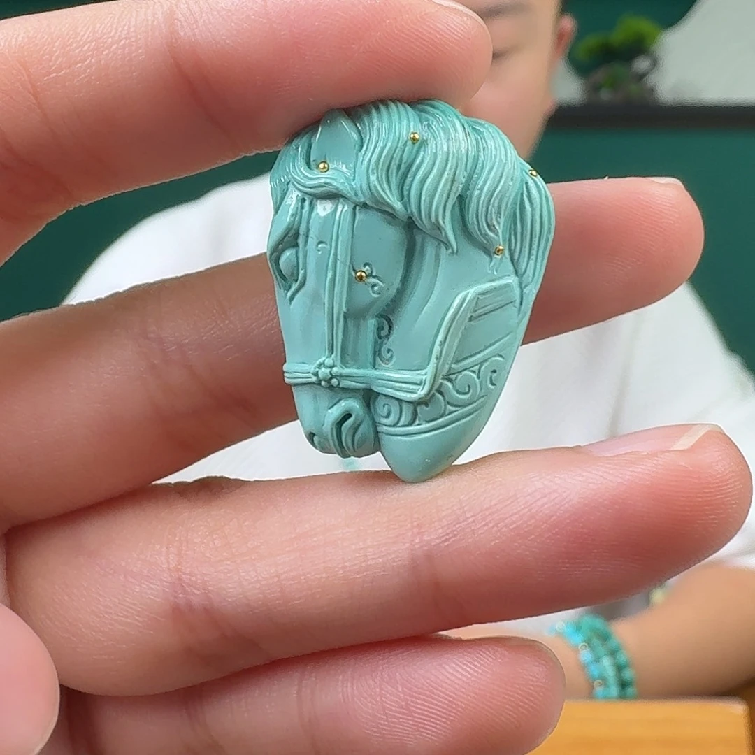 绿松石未镶嵌挂件