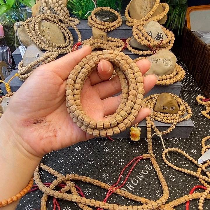 柏香籽/百香籽吊坠