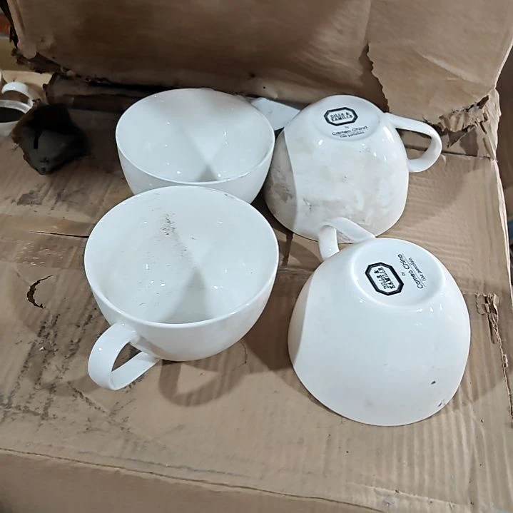 摆件陶瓷盘子碗啥都有