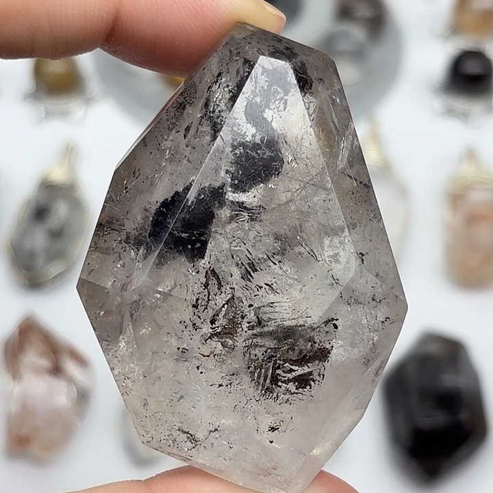 水晶颈饰未镶嵌水胆彩虹闪灵钻手握/摆件60mm