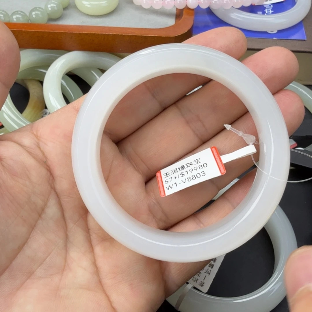 和田玉（糖玉）未镶嵌手链