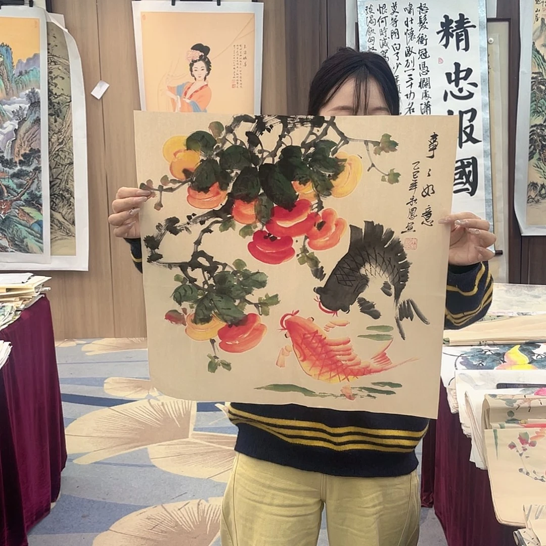 国画美女今天早上画画