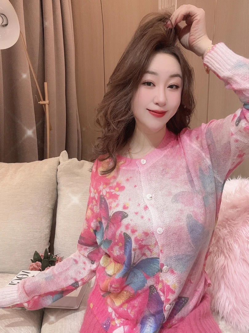 DC【富家甜宠】高级气质显瘦法式蝴蝶图案上衣开衫