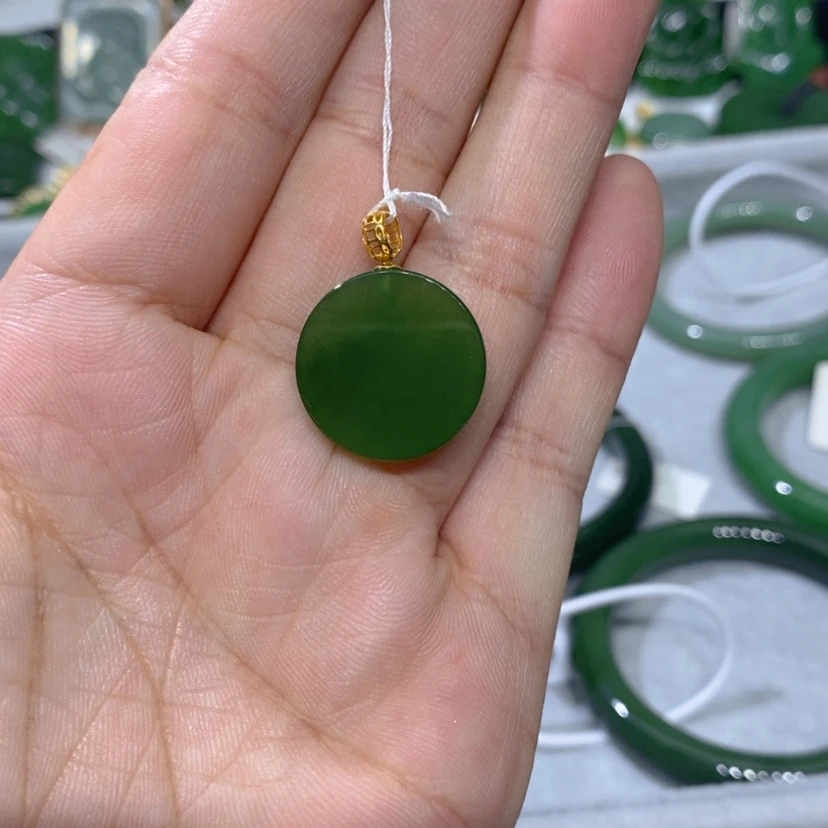 【闪购商品】和田玉（碧玉）18K金镶嵌颈饰