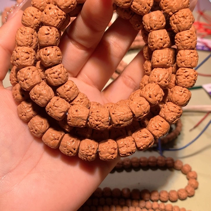 金刚菩提手串?****?10+藏切