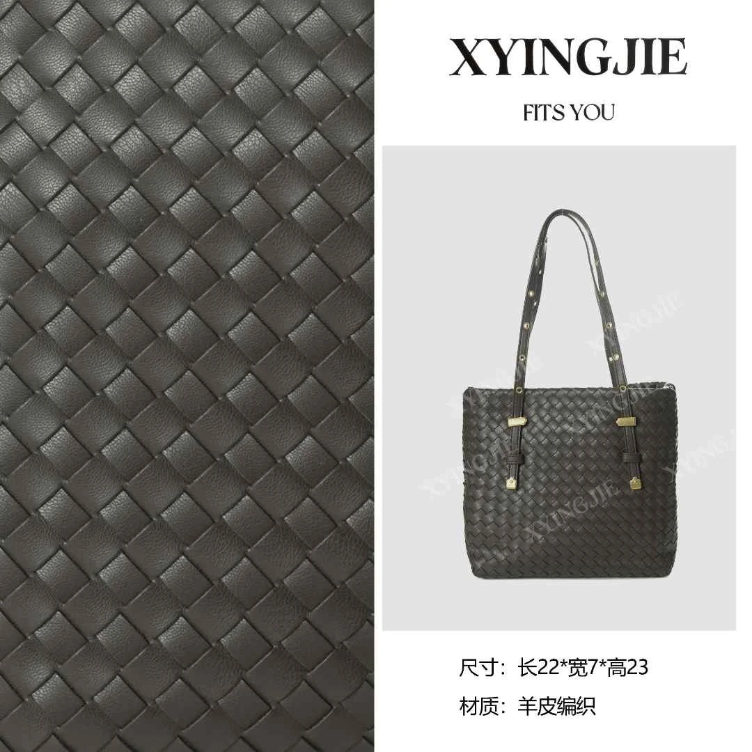 XYINGJIE· 原创设计 真皮高定手提单肩包 BV8171-乌木色