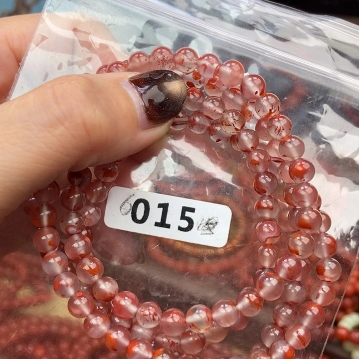 南红玛瑙未镶嵌手链