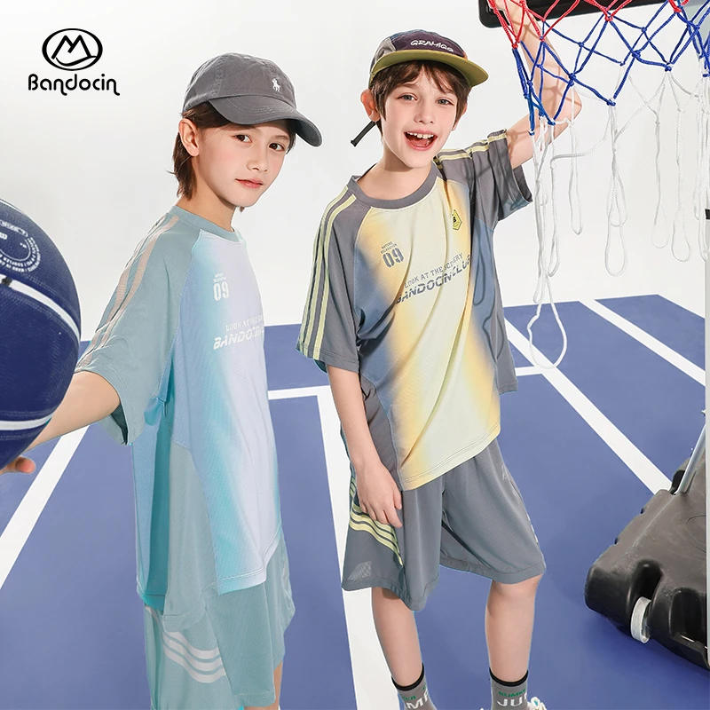 bandocin半度闲男童亲子竖状渐变帅气「360°透气网孔」轻氧运动套装
