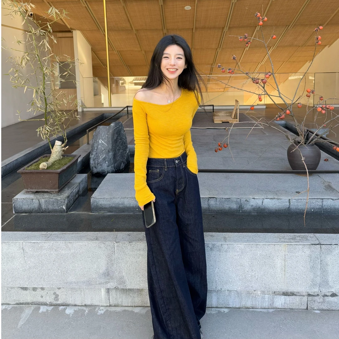 美式辣妹黄色斜领露肩长袖t恤女2025春季新款修身内搭打底衫上衣
