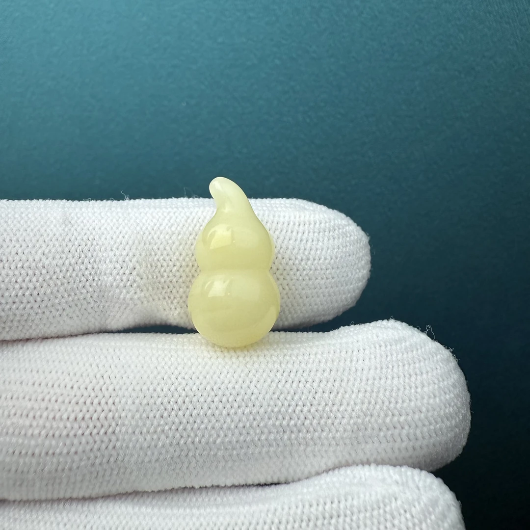 Y5302天然原矿蜜蜡 葫芦12*22mm支持复检假一罚十