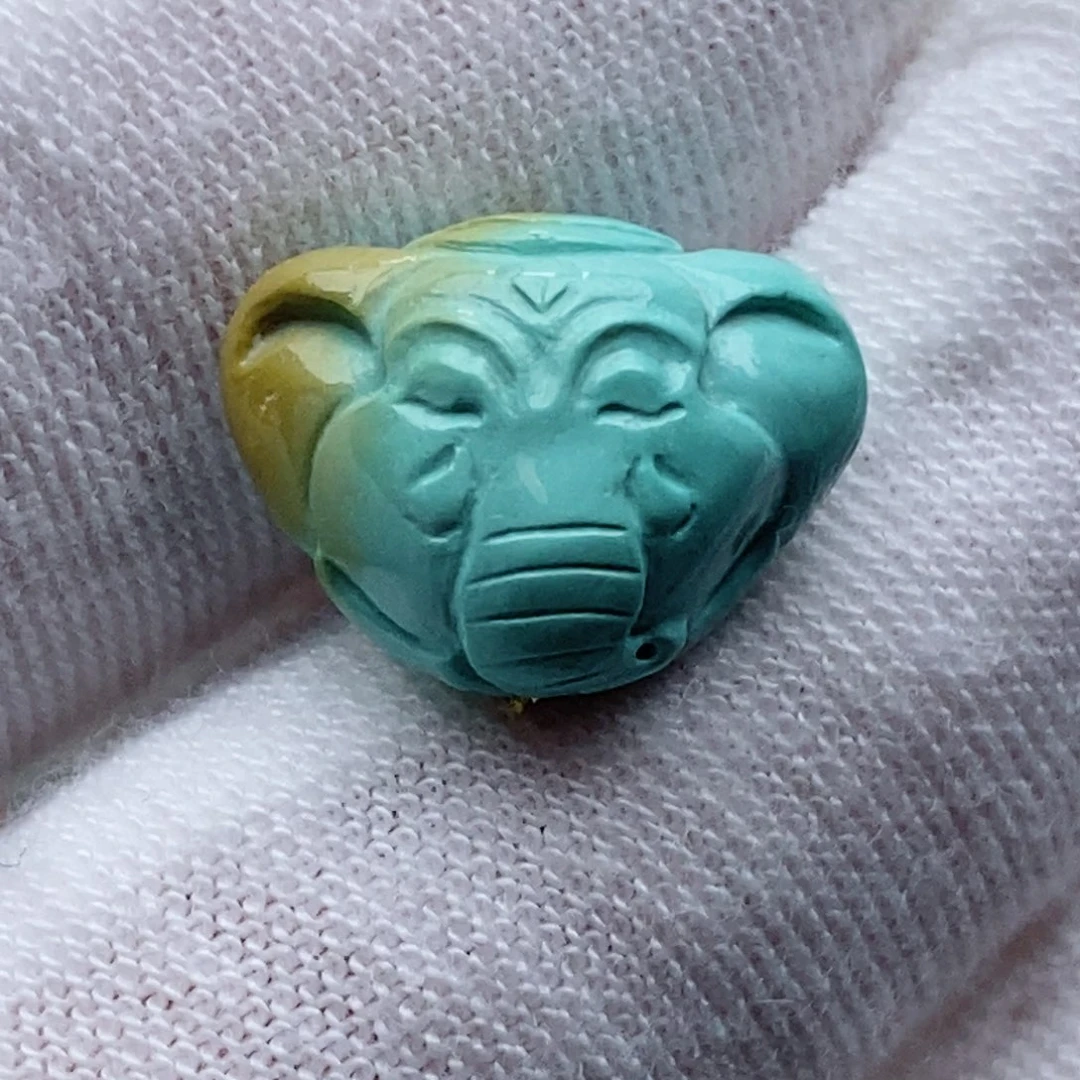 未镶嵌绿松石珠宝奇石