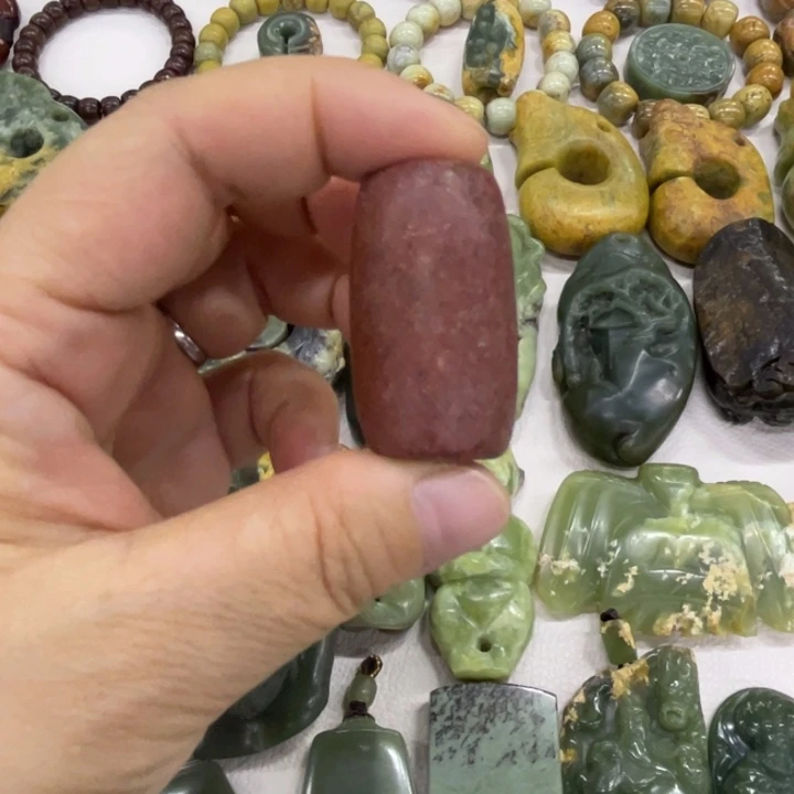 岫岩河磨玉（透闪石质玉）未镶嵌颈饰