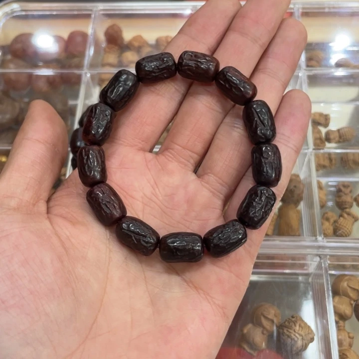 檀香紫檀（小叶紫檀）无事牌四*草印度小叶紫檀雕刻