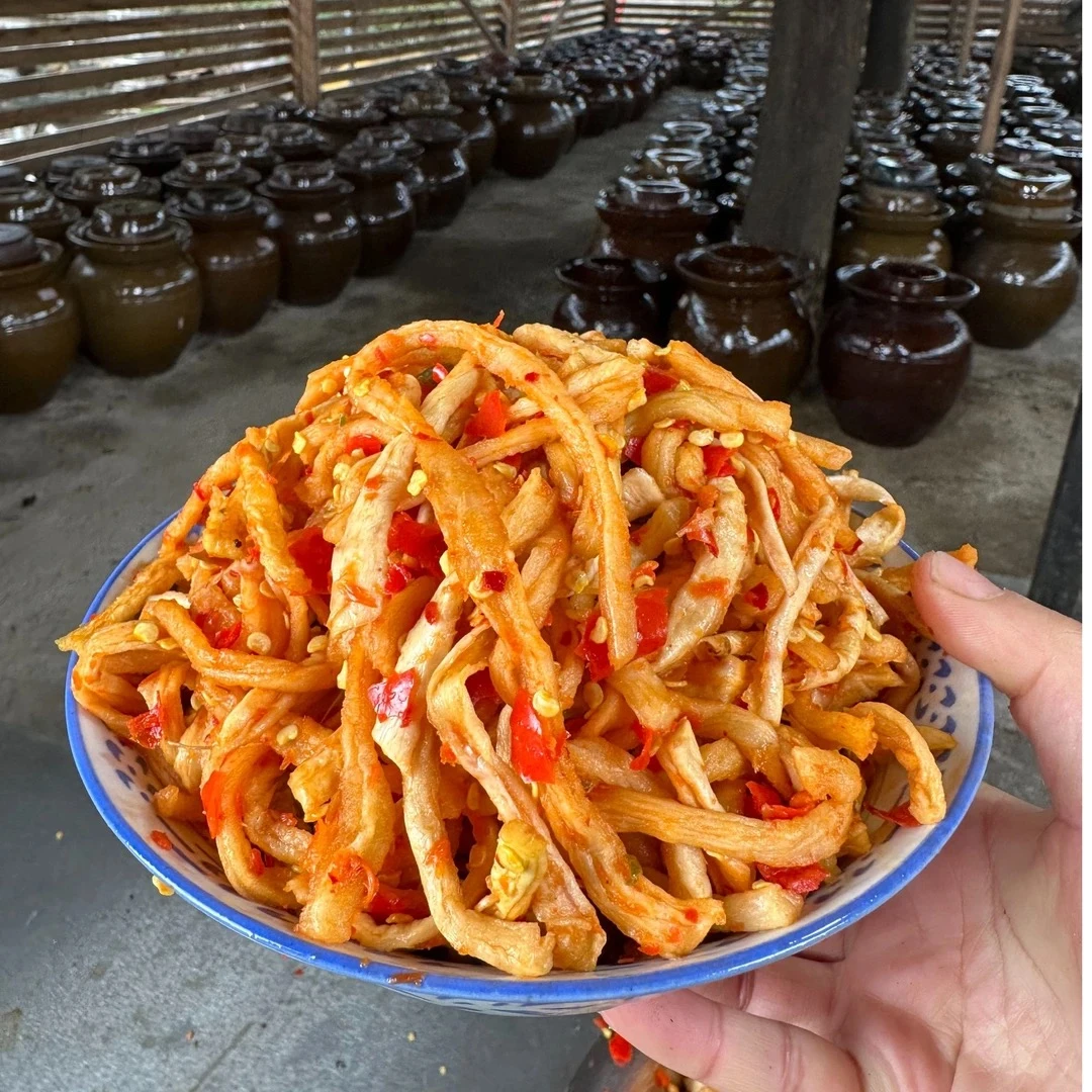 湖南邵阳口味农家自制萝卜条香辣脆爽下饭菜250克-500克一瓶