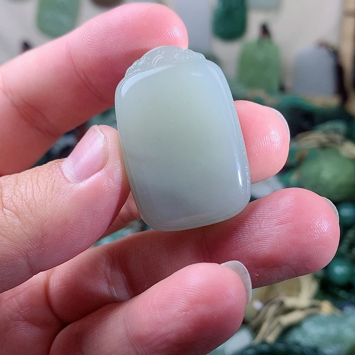 未镶嵌和田玉挂件