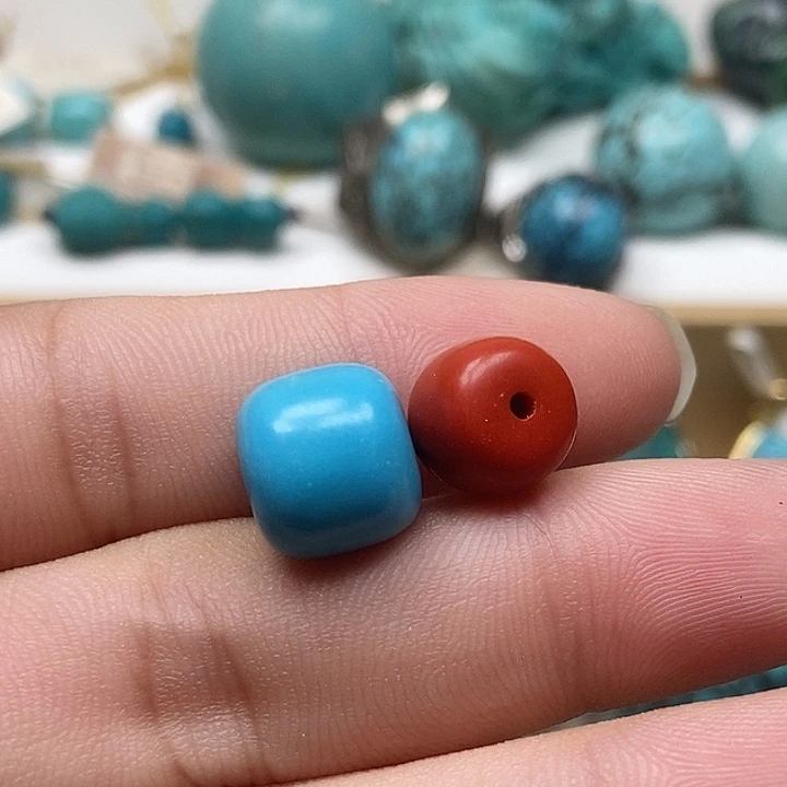 颈饰未镶嵌南红玛瑙
