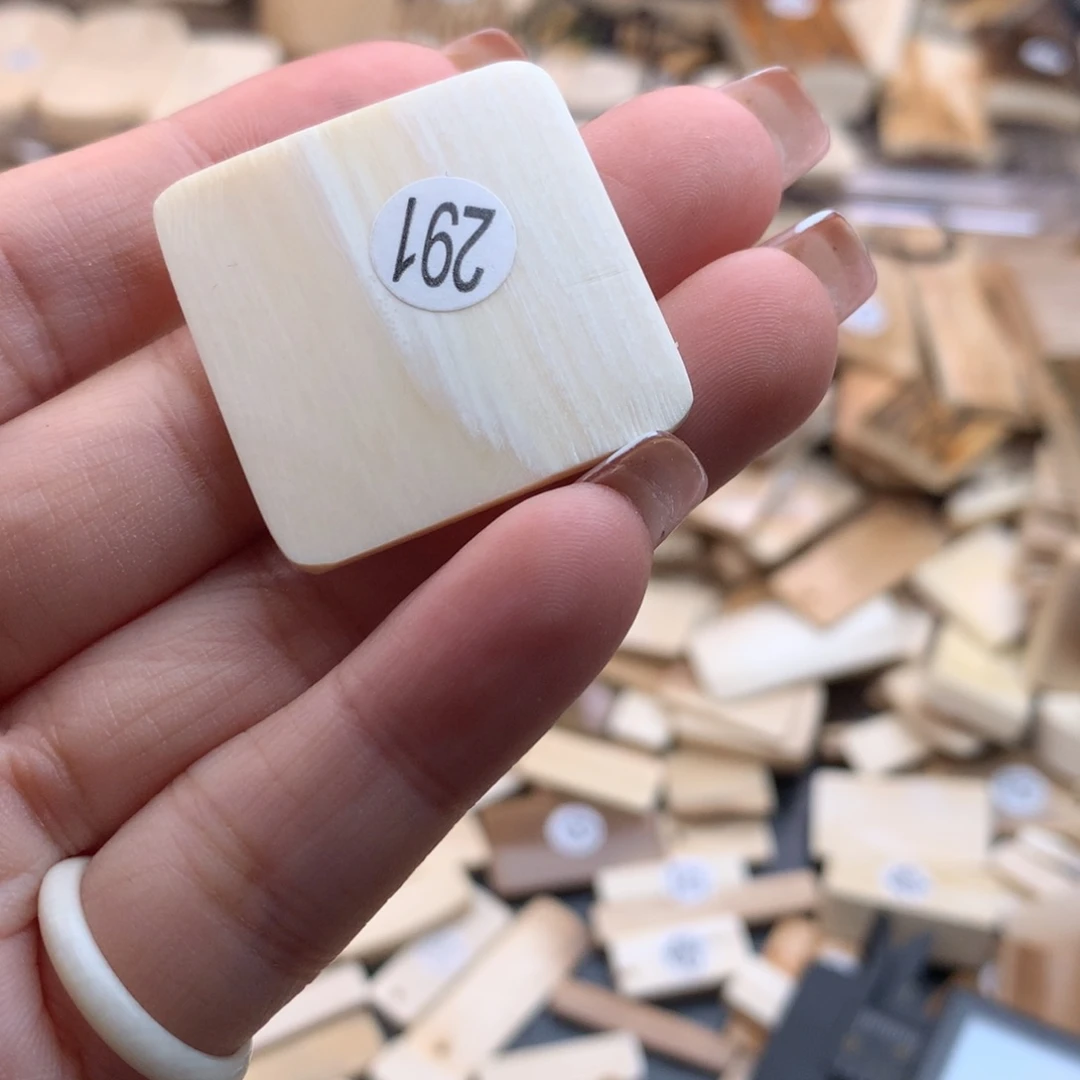 泥塑不打孔联系客服