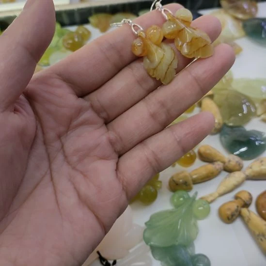 查罗石合金珠宝半成品