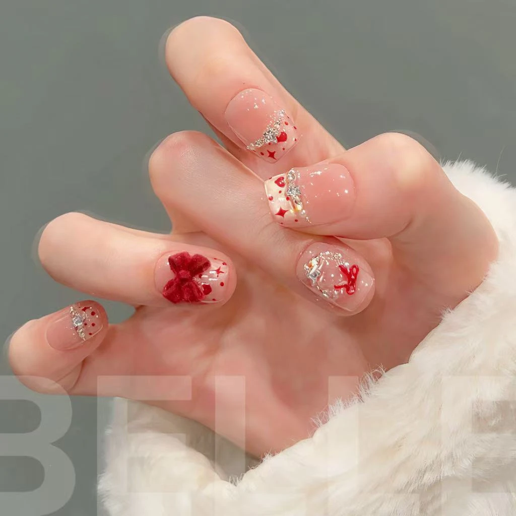 【新年红丝绒】手工穿戴甲蝴蝶结短款红色显白高级感可爱美甲