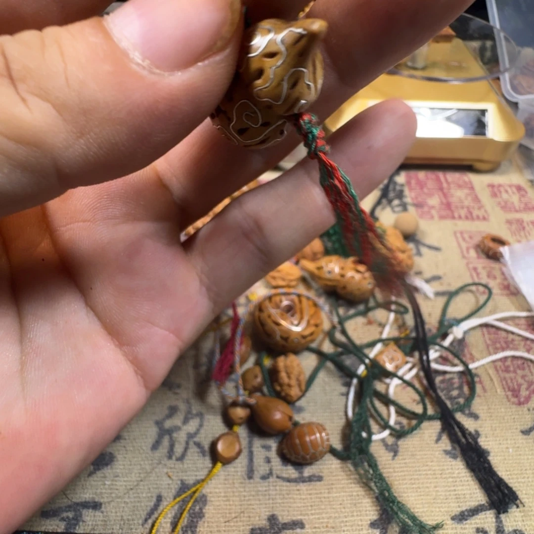 核桃吊坠葫芦挫银81
