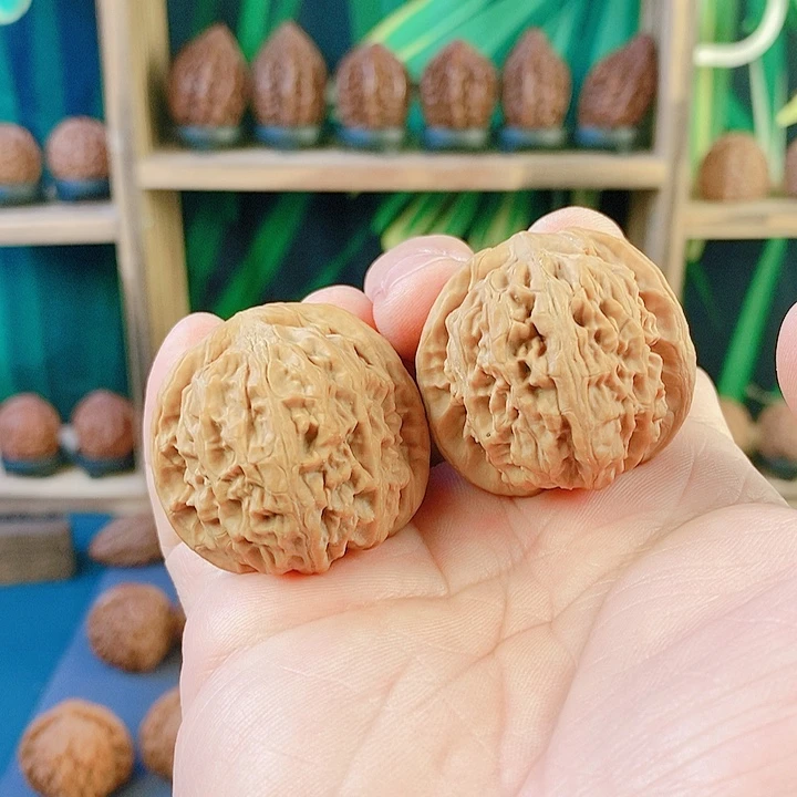 吊坠文玩核桃022核老闷37尺