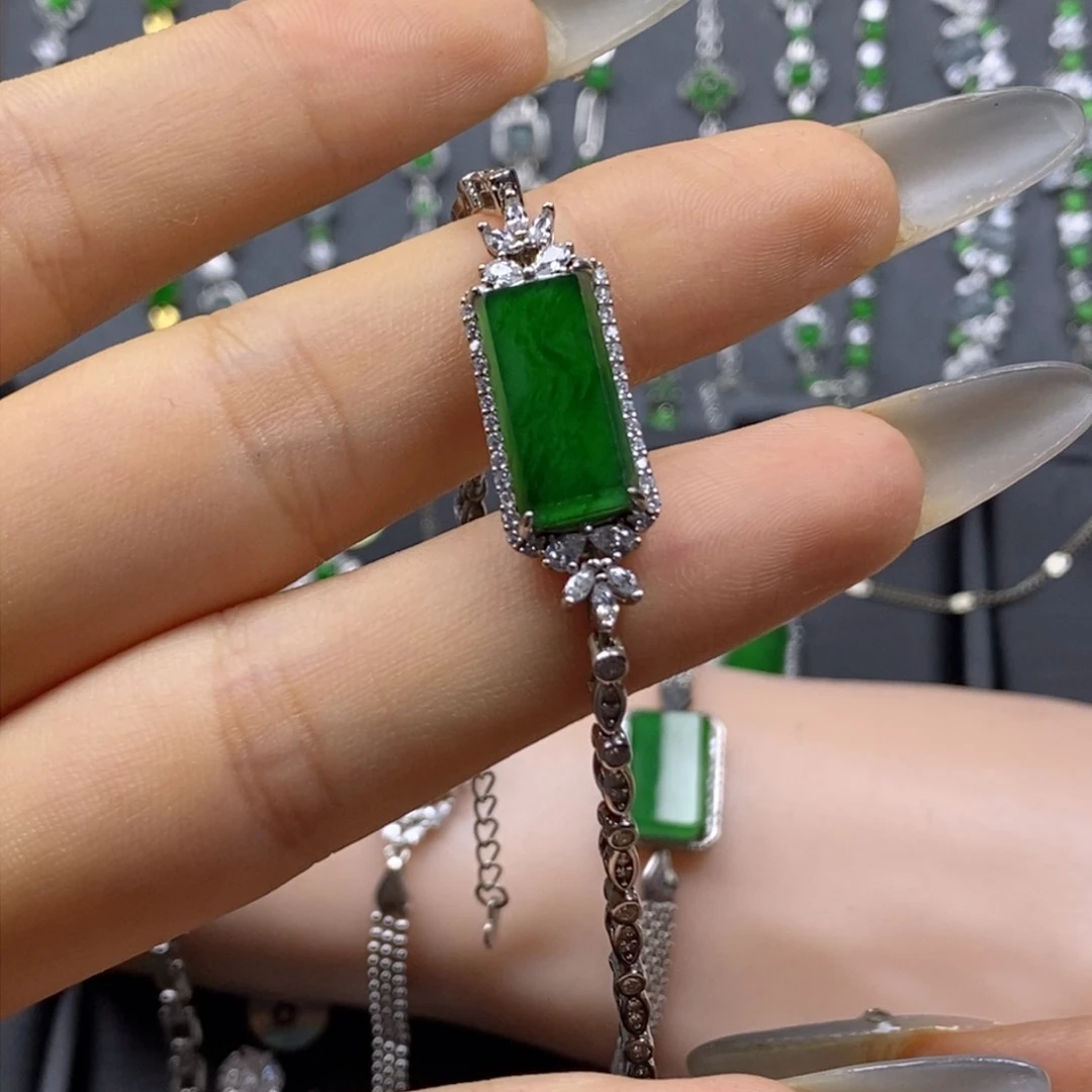翡翠银S925镶嵌颈饰抱*手链