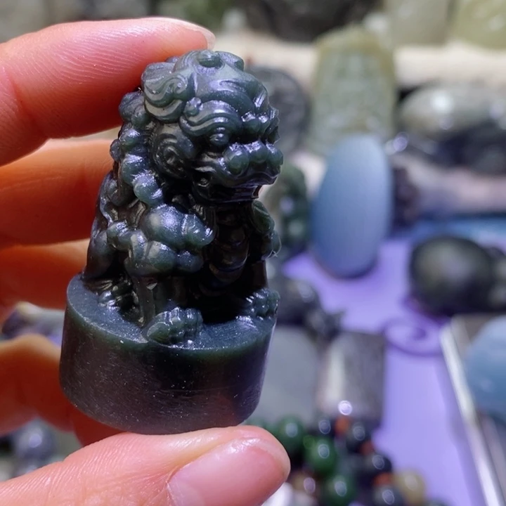 和田玉边角料未镶嵌