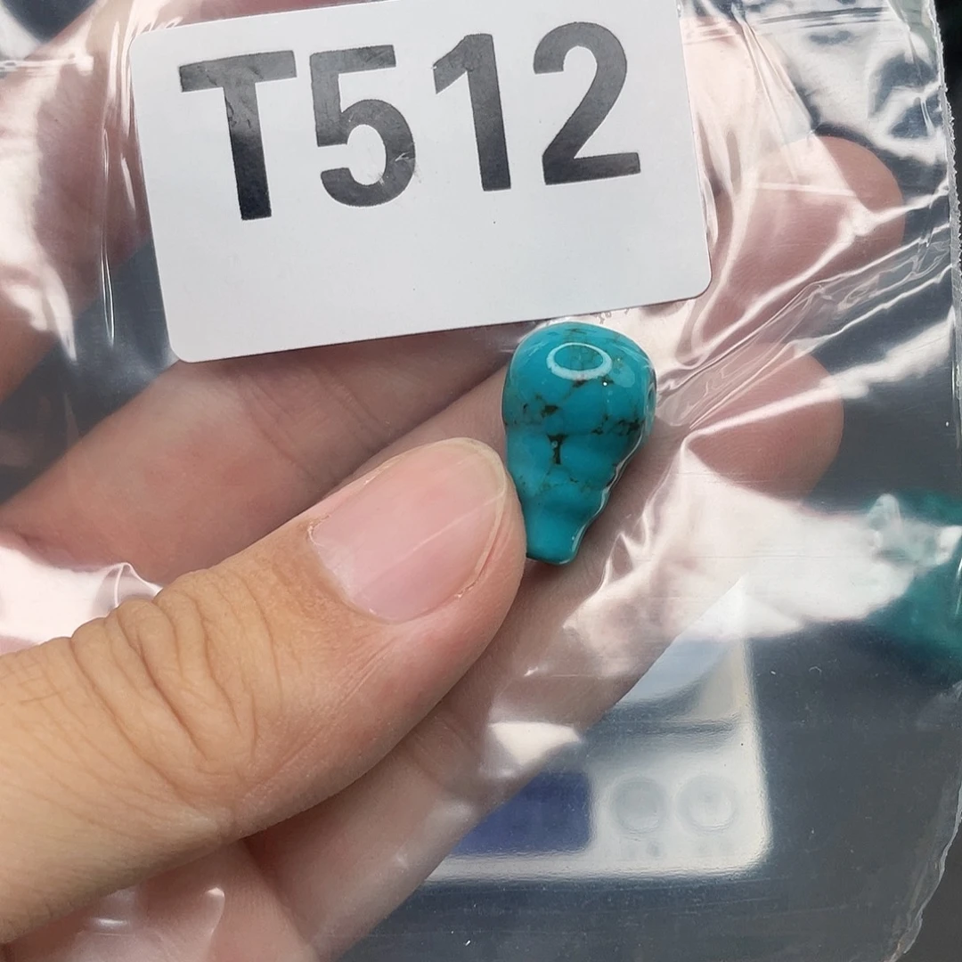 湖北十堰原矿绿小松