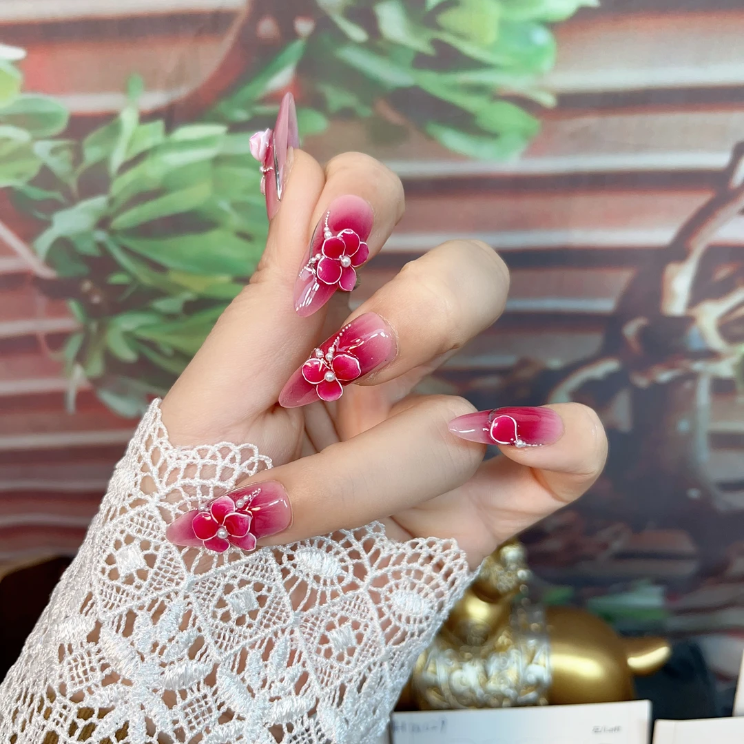 薯你靓【XX064花蕊夫人】  品牌 原创设计 纯手工雕花穿戴甲穿戴式