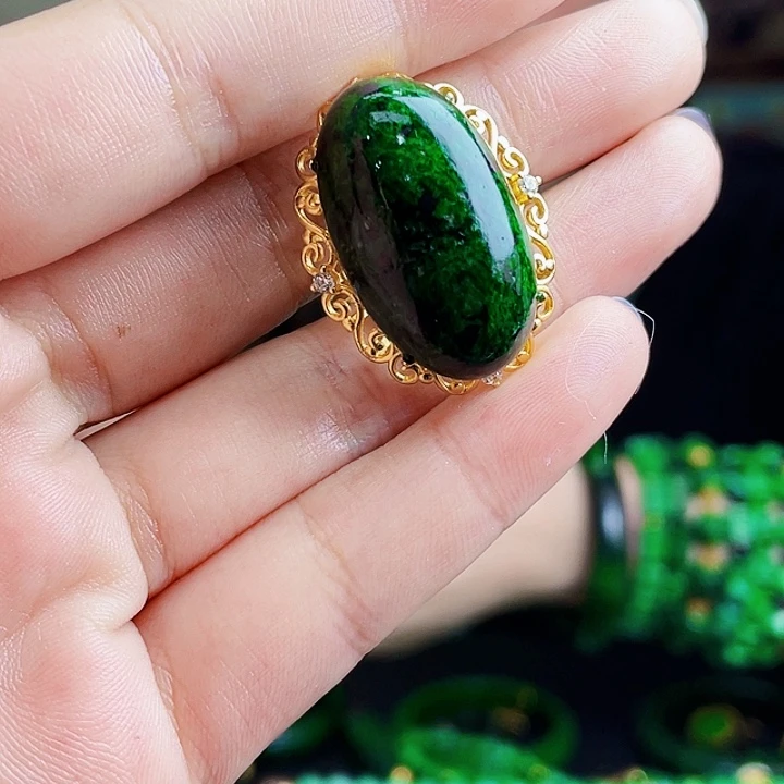 翡翠银S925镶嵌颈饰多样性