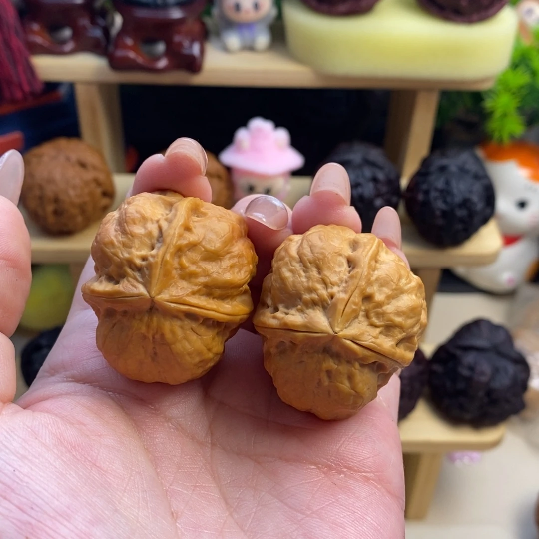 吊坠文玩核桃果冻皮奶酪三棱37尺