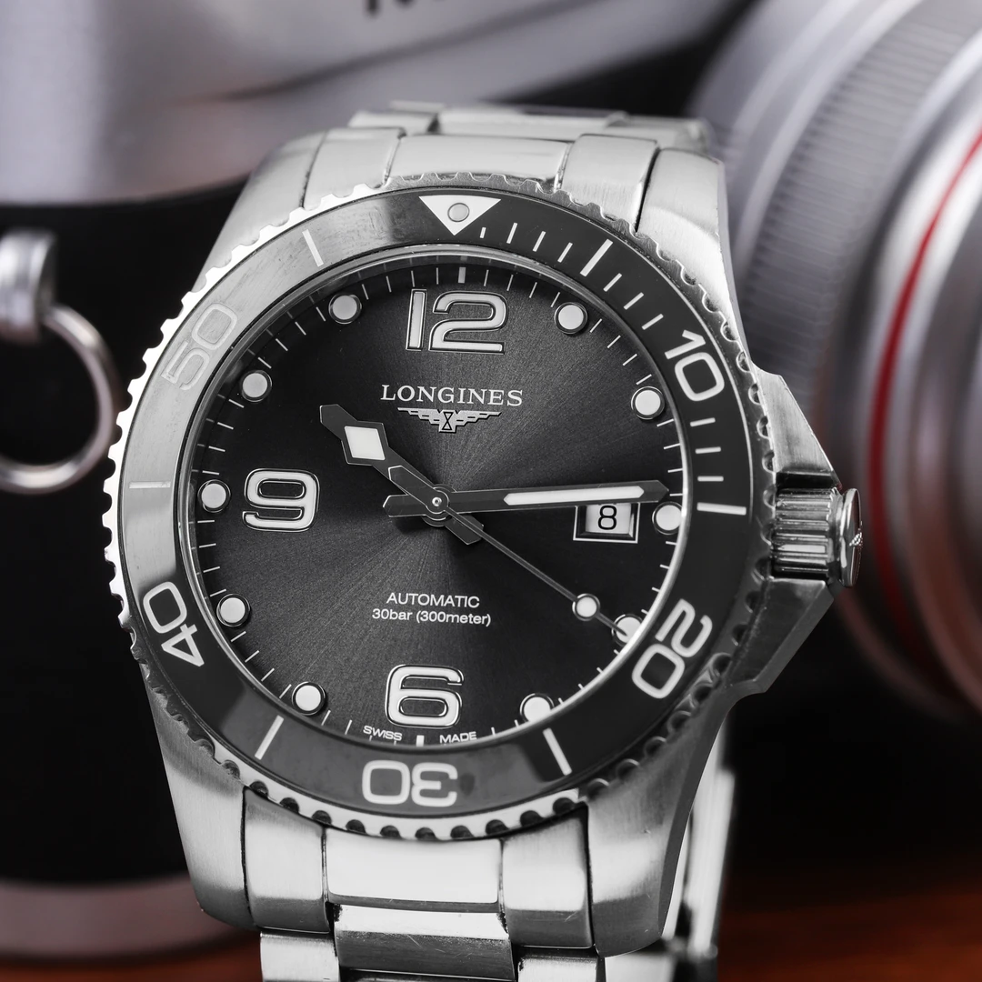 99新 Longines/浪琴 大牛/二手全套/灰康/陶瓷圈41盘