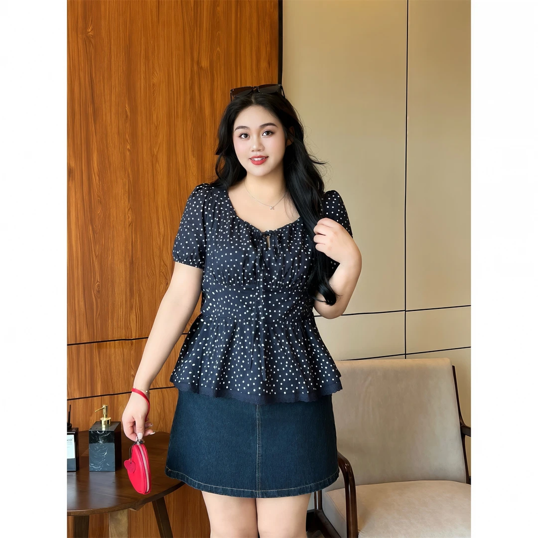 晴午窗台 /泡泡袖收腰荷叶边波点小衫15414花契大码200斤胖mm时尚