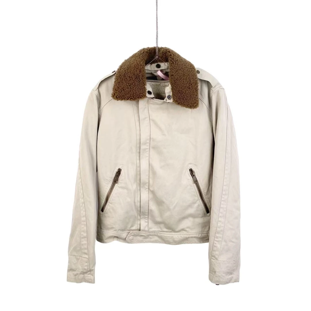 95新 BURBERRY/博柏利  AA2582 聚酯纤维 毛领夹克外套 L码 微污
