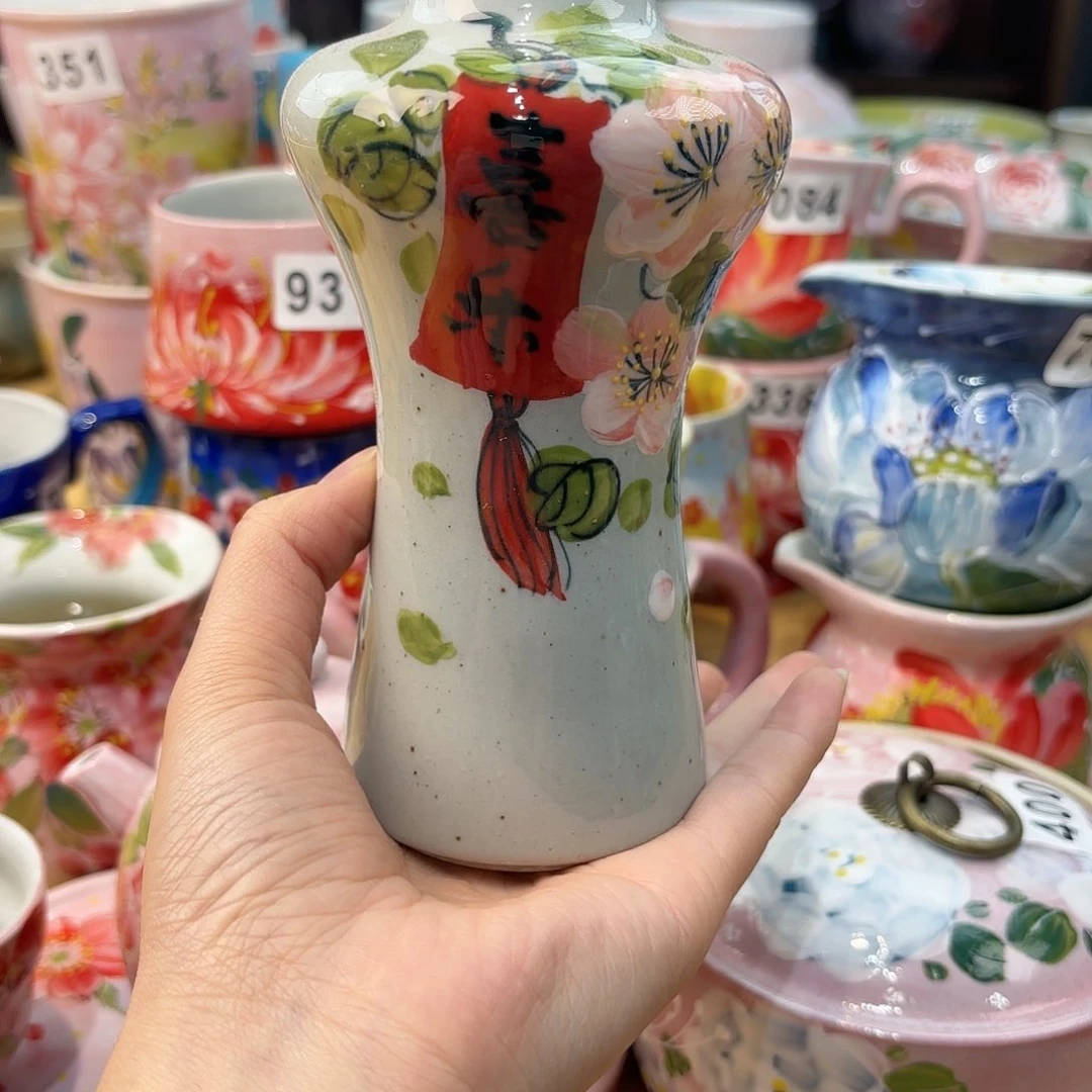 瓷片兔兔盖茨。兔兔好