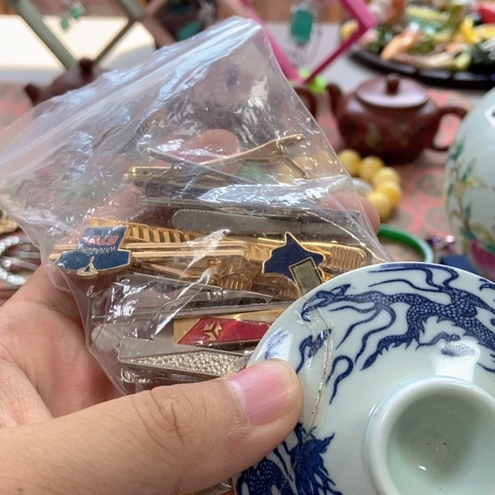 瓷片不哈哈哈哈哈哈哈哈哈哈