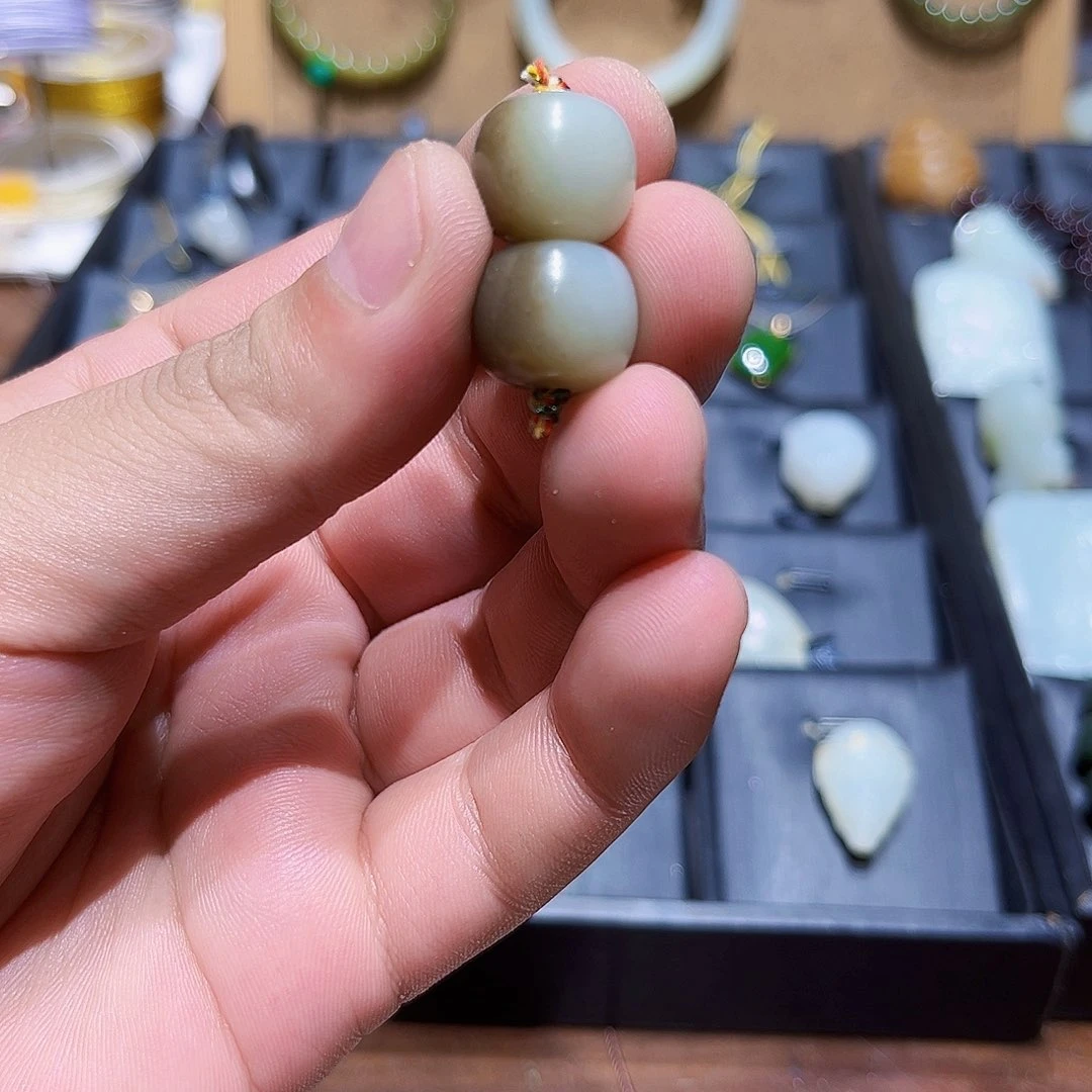 项链未镶嵌和田玉（白玉）新疆糖白阴阳色13-14