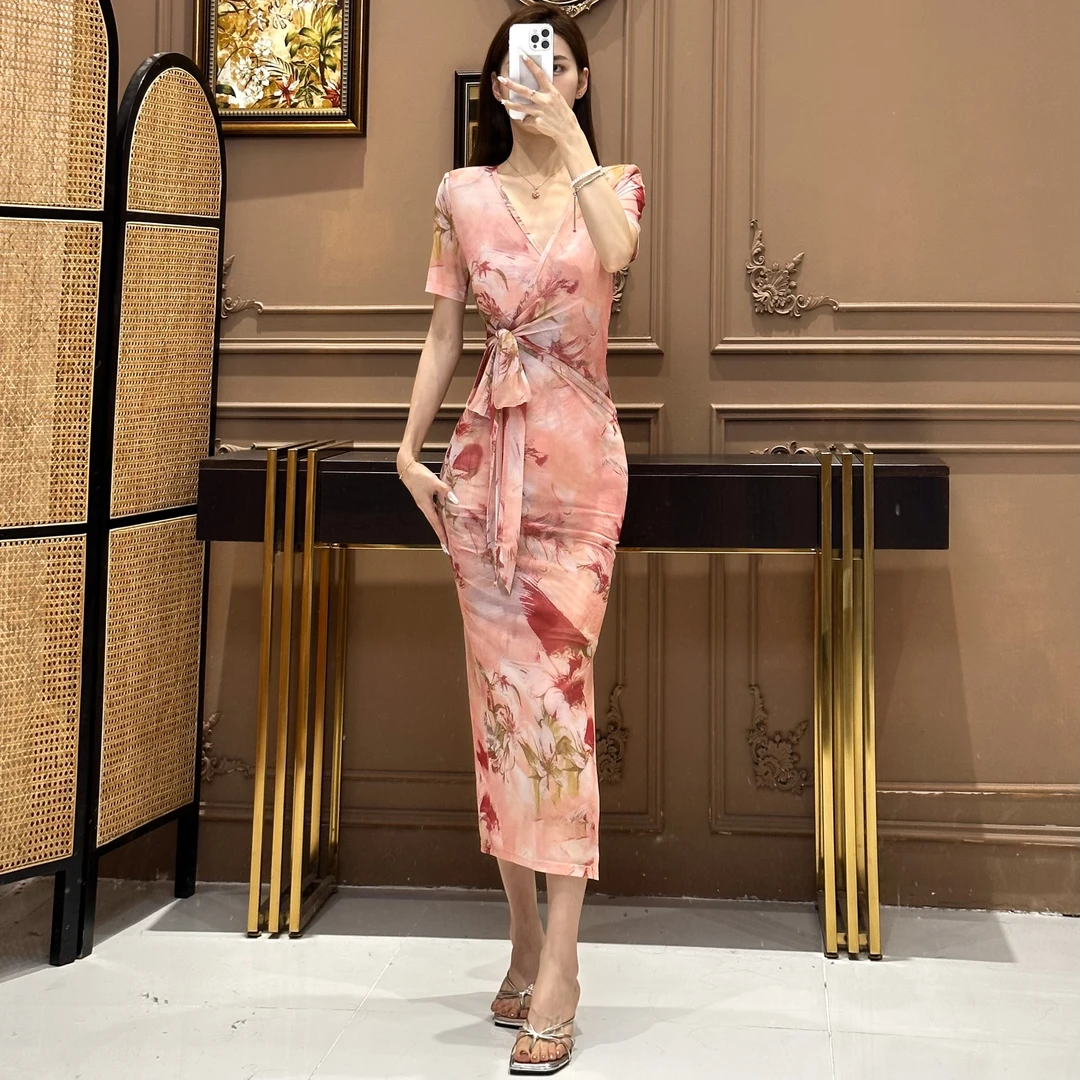 2025春夏款网纱V领绑带中袖花色印花显瘦包身修身百搭开衩连衣裙