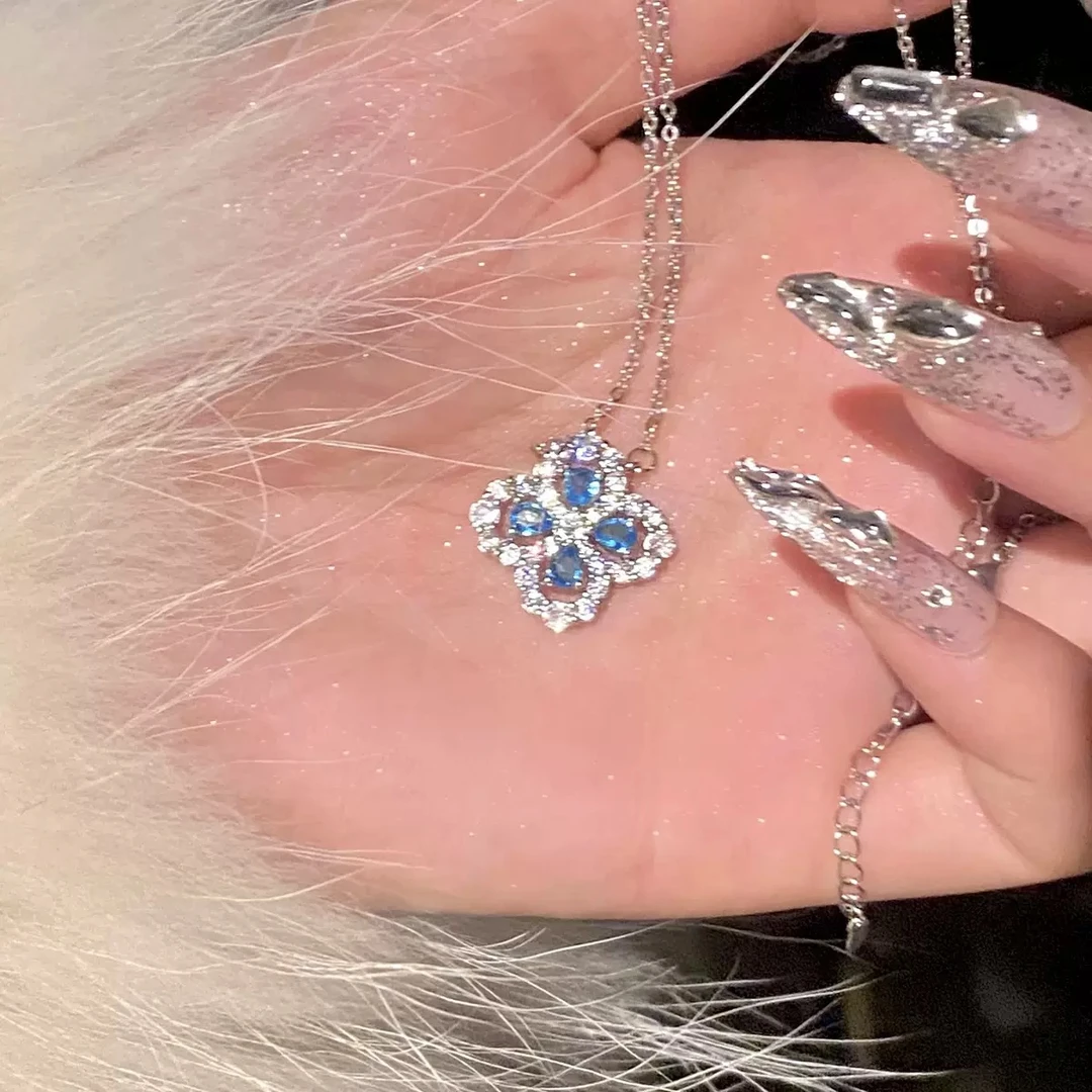 满钻水滴四叶草项链款女高级设计感小众送女友锁骨链