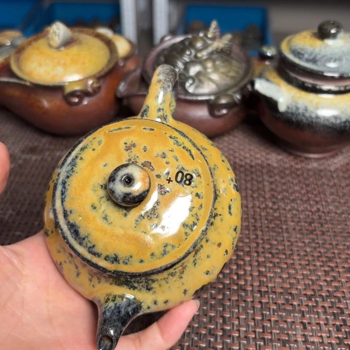 茶杯紫砂鸡油黄明炉